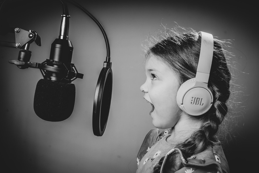 LA VOIX : ENTRE SCIENCE, ART ET ÉMOTION LA VOIX : ENTRE SCIENCE, ART ET ÉMOTION